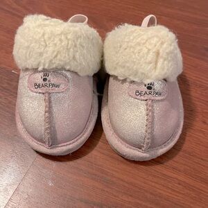 Pink Toddler Bearpaw Slippers